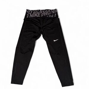 Nike Womens criss cross Black Leggings